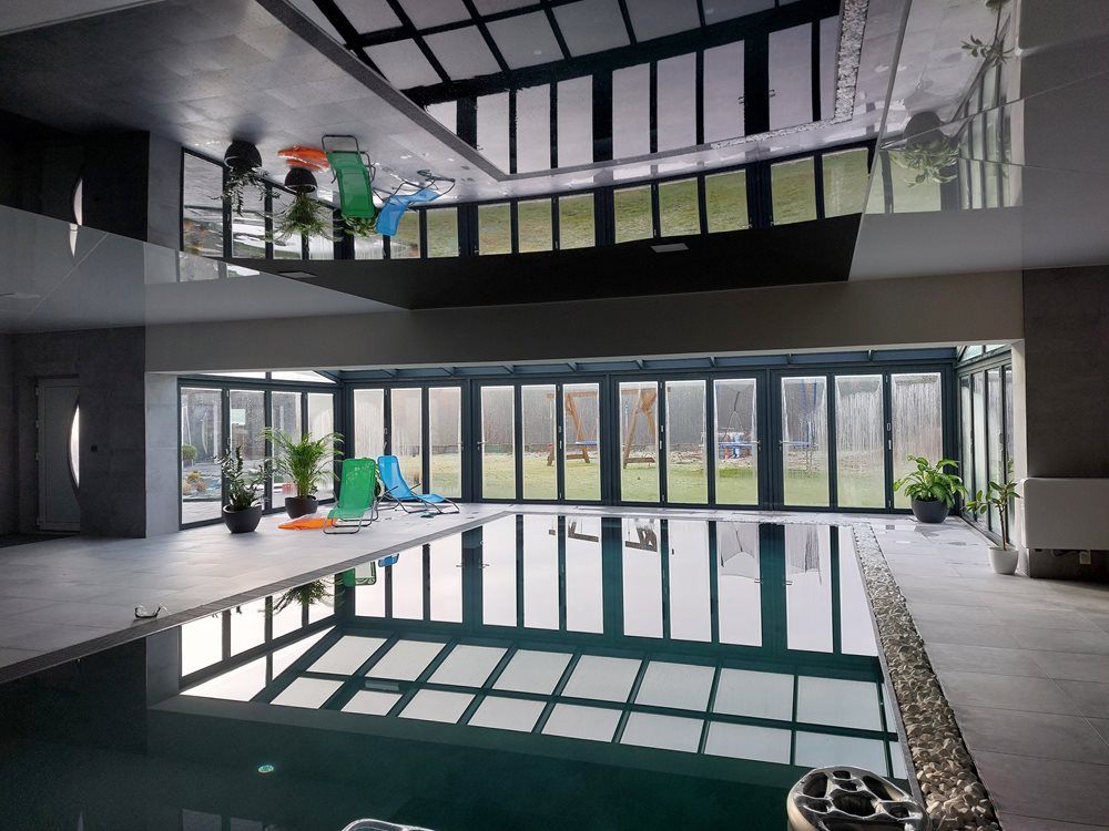 Wohnzimmer einer kleinen Wohnung in Brünn